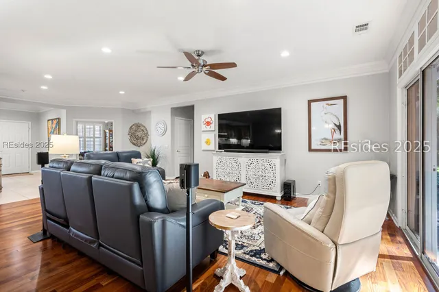 $645,000 | 15 Pinyon Drive, Bluffton, SC 29909