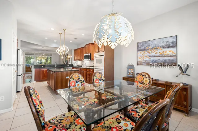 $645,000 | 15 Pinyon Drive, Bluffton, SC 29909