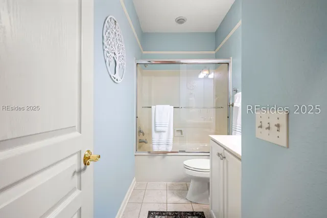 $645,000 | 15 Pinyon Drive, Bluffton, SC 29909