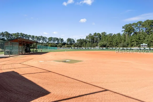 $645,000 | 15 Pinyon Drive, Bluffton, SC 29909