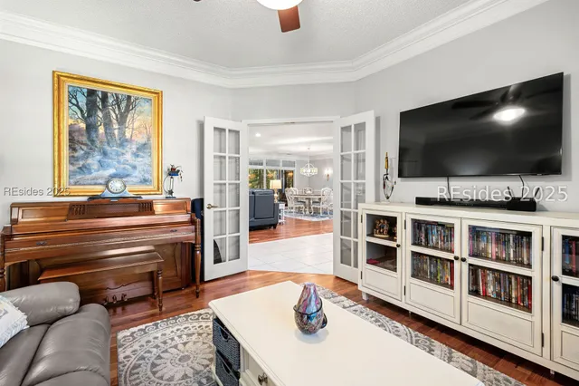 $645,000 | 15 Pinyon Drive, Bluffton, SC 29909