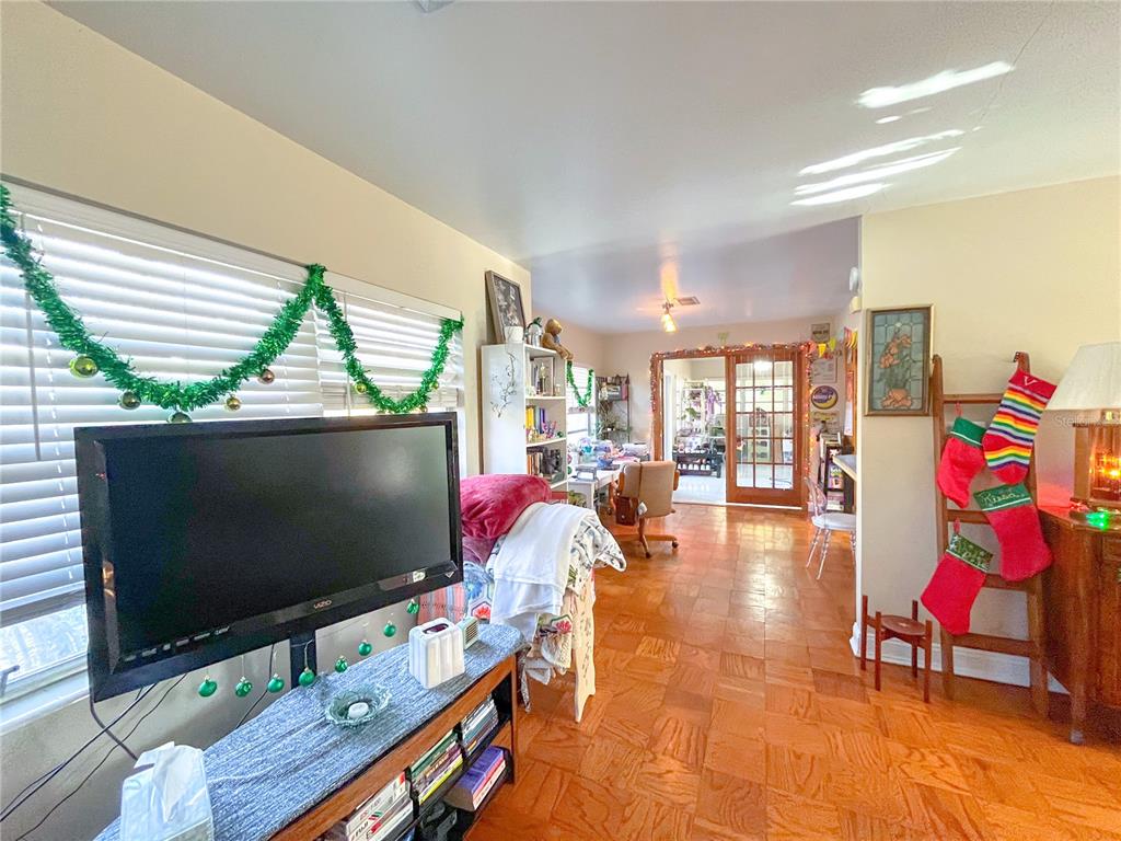 4018 Northwest 10th Avenue Gainesville, FL 32605 - Photo 4 of 14