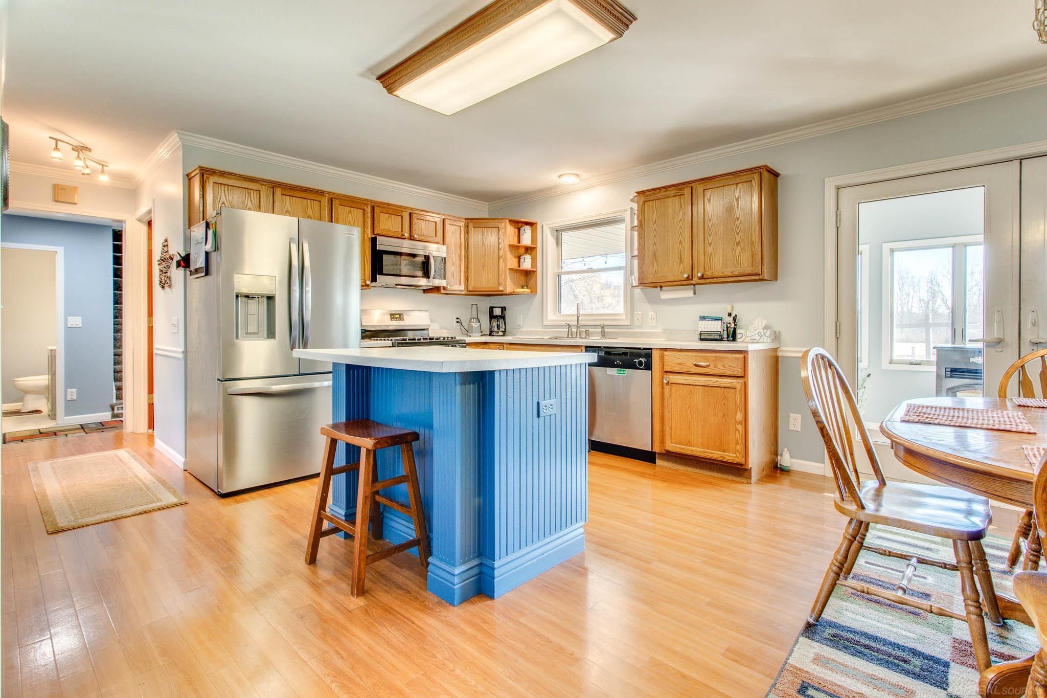 5865 McIntyre Road North Street, MI 48049 - Photo 11 of 61 50095750-10.JPG