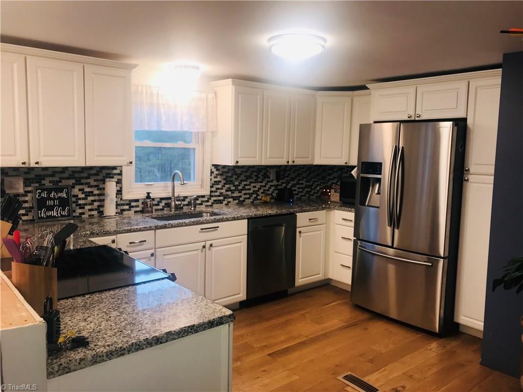 236 Ed Nixon Road Thurmond, NC 28683 - Photo 3 of 20