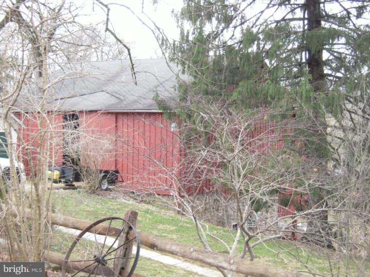 8067 Goshen Road Malvern, PA 19355 - Photo 17 of 21 Gallery Image 17