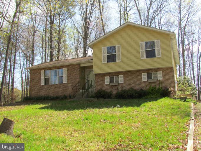 343 Maverick Road Lusby, MD 20657 - Photo 2 of 16 Exterior (Front)