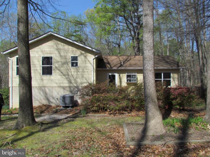 343 Maverick Road Lusby, MD 20657 - Photo 14 of 16 Exterior (Rear)