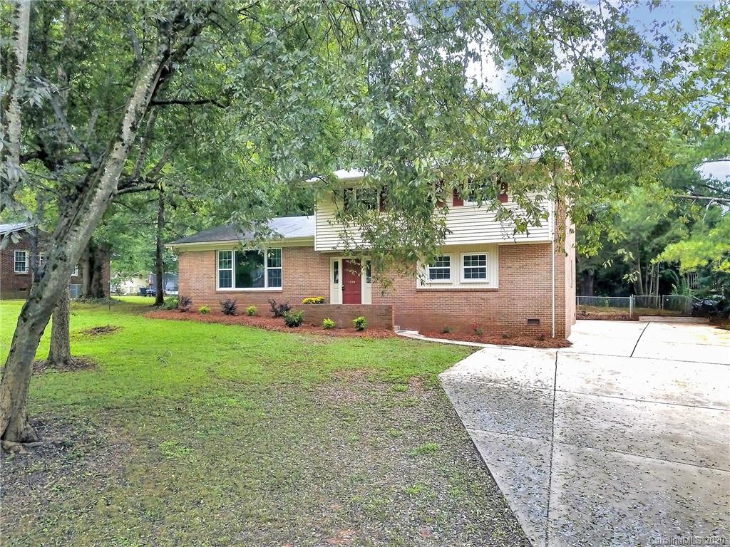 1219 Gladstone Road Lancaster, SC 29720 - Photo 1 of 47 Gallery Image 1