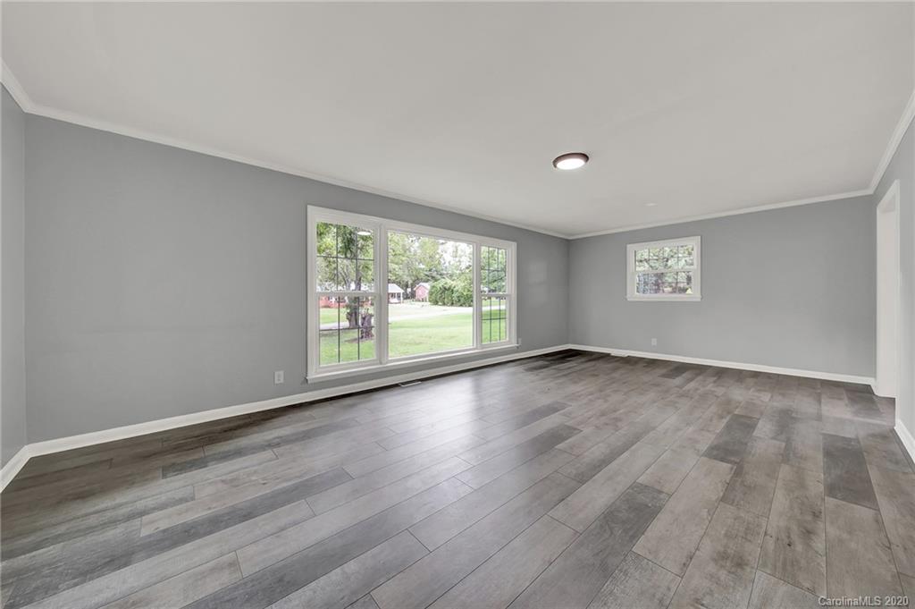 1219 Gladstone Road Lancaster, SC 29720 - Photo 10 of 47 Gallery Image 10