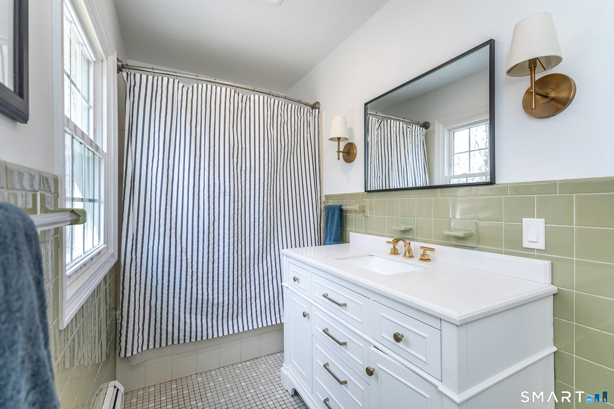 352 Norfolk Road Litchfield, CT 06759 - Photo 19 of 27 Guest Bathroom