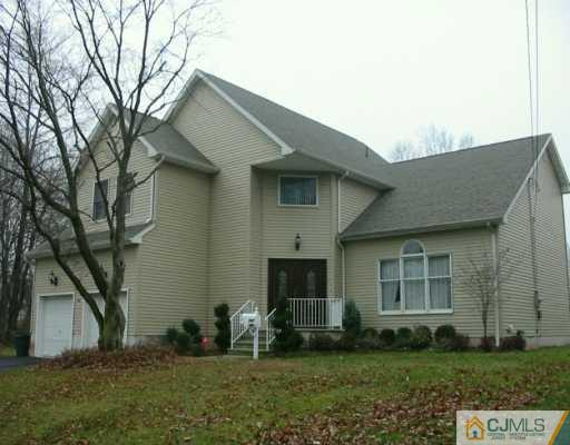 741 Inman Avenue Colonia, NJ 07067 - Photo 1 of 8 Gallery Image 1