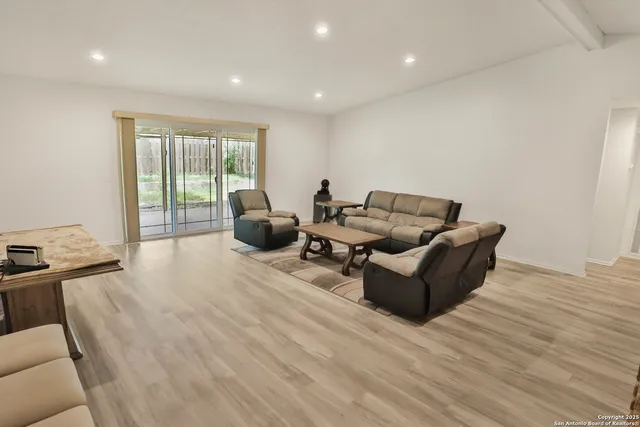 $317,999 | 5827 Sun Ridge, San Antonio, TX 78247