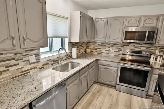 $317,999 | 5827 Sun Ridge, San Antonio, TX 78247