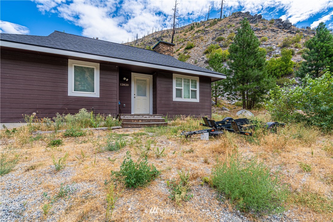 12820 Entiat River Road Entiat, WA 98822 - Photo 2 of 19 Gallery Image 2