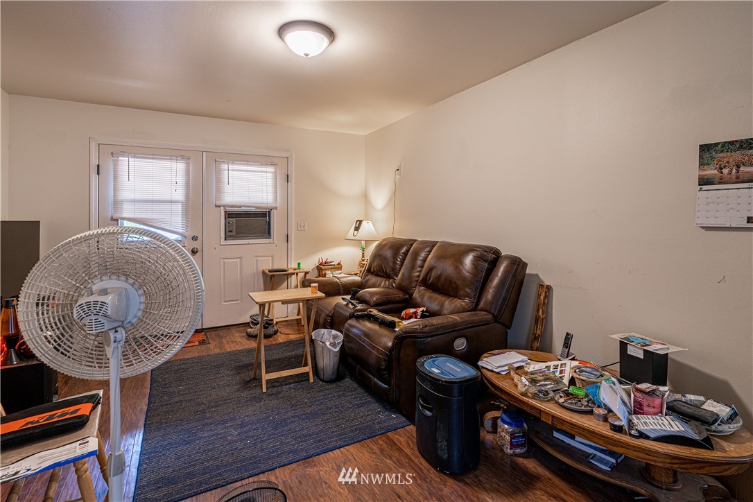 12820 Entiat River Road Entiat, WA 98822 - Photo 8 of 19 Gallery Image 8