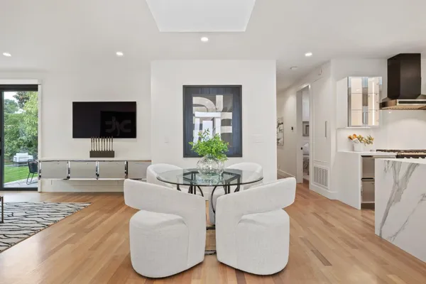 $5,495,000 | 618 Panchita Way, Los Altos, CA 94022