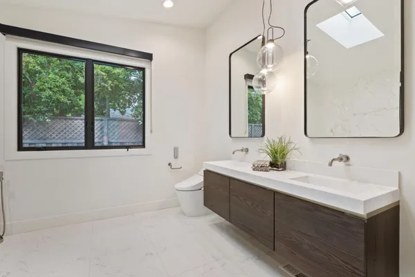 $5,495,000 | 618 Panchita Way, Los Altos, CA 94022