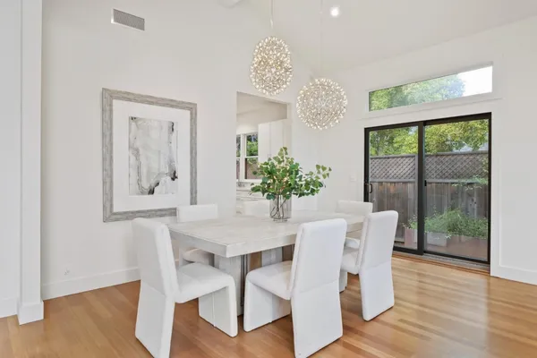 $5,495,000 | 618 Panchita Way, Los Altos, CA 94022