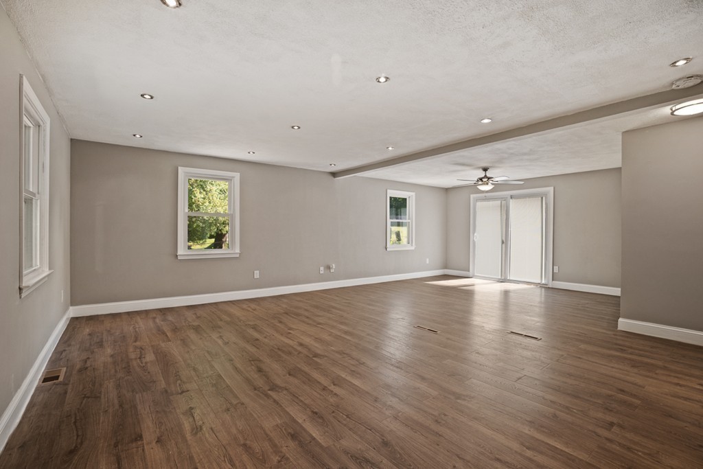 253 Amesbury Road Haverhill, MA 01830 - Photo 17 of 30 Gallery Image 17