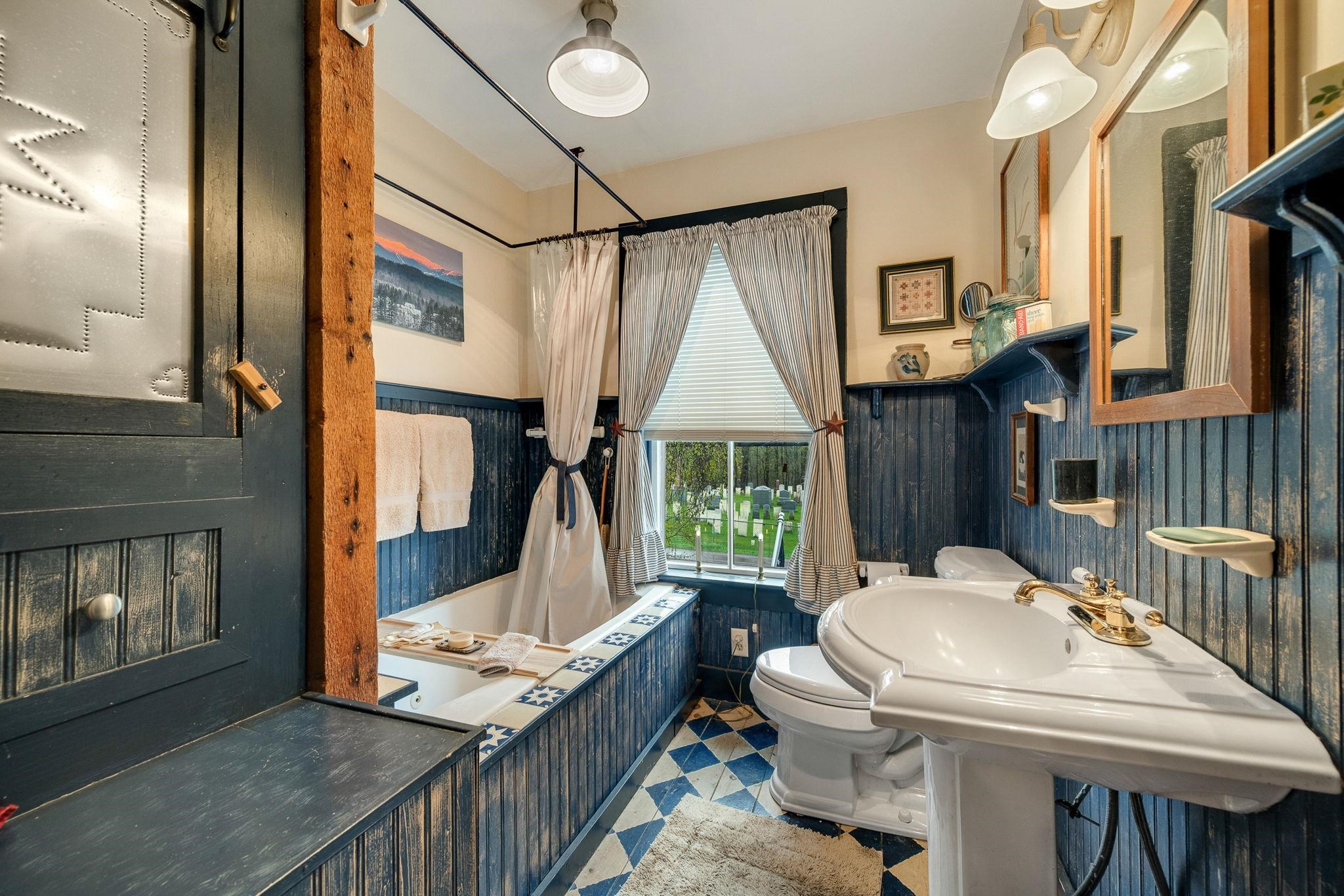 3471 Waterbury-Stowe Road Waterbury, VT 05677 - Photo 35 of 60