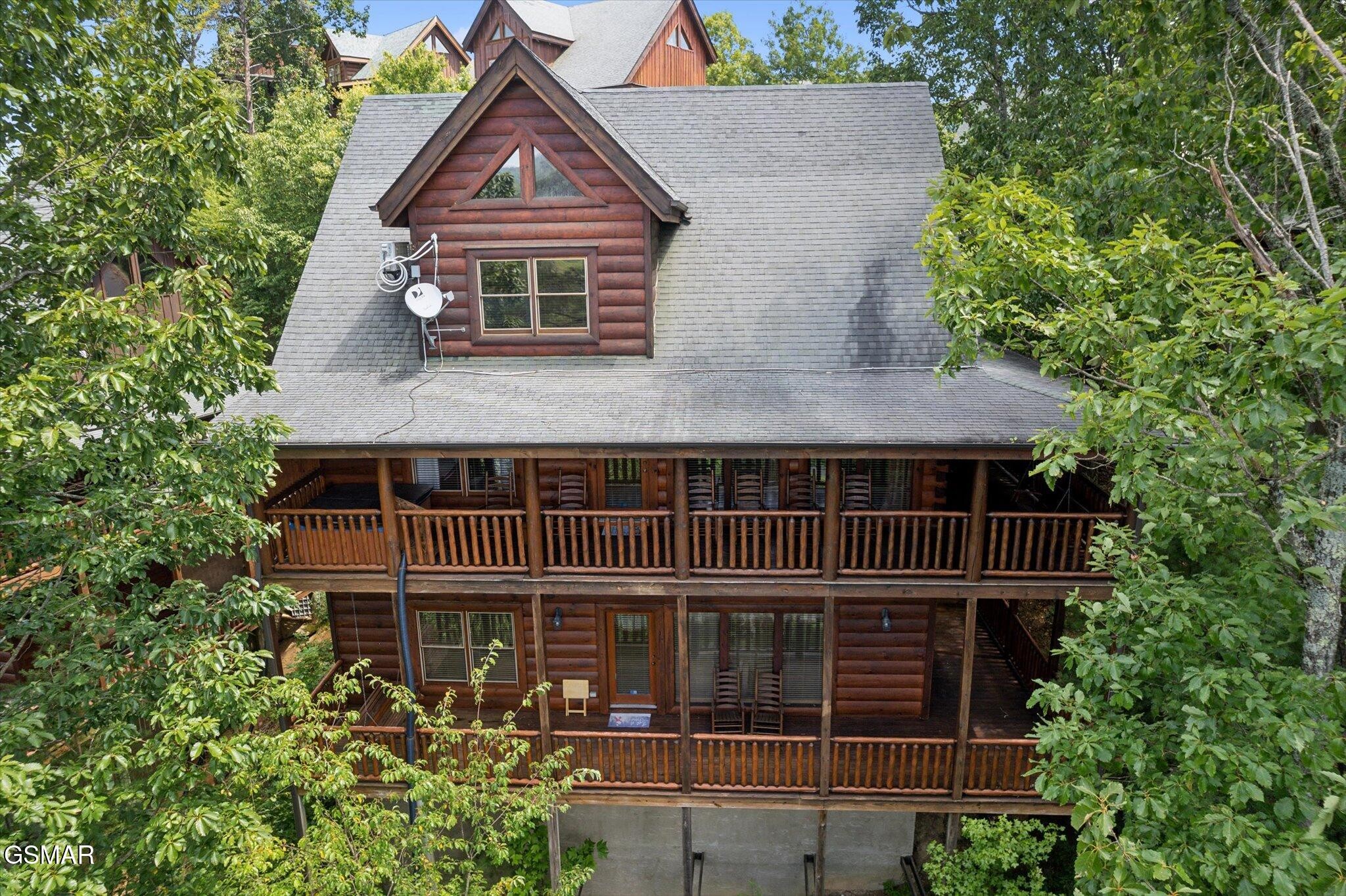 1304 Timberwolf Way Sevierville, TN 37876 - Photo 3 of 28 Gallery Image 3