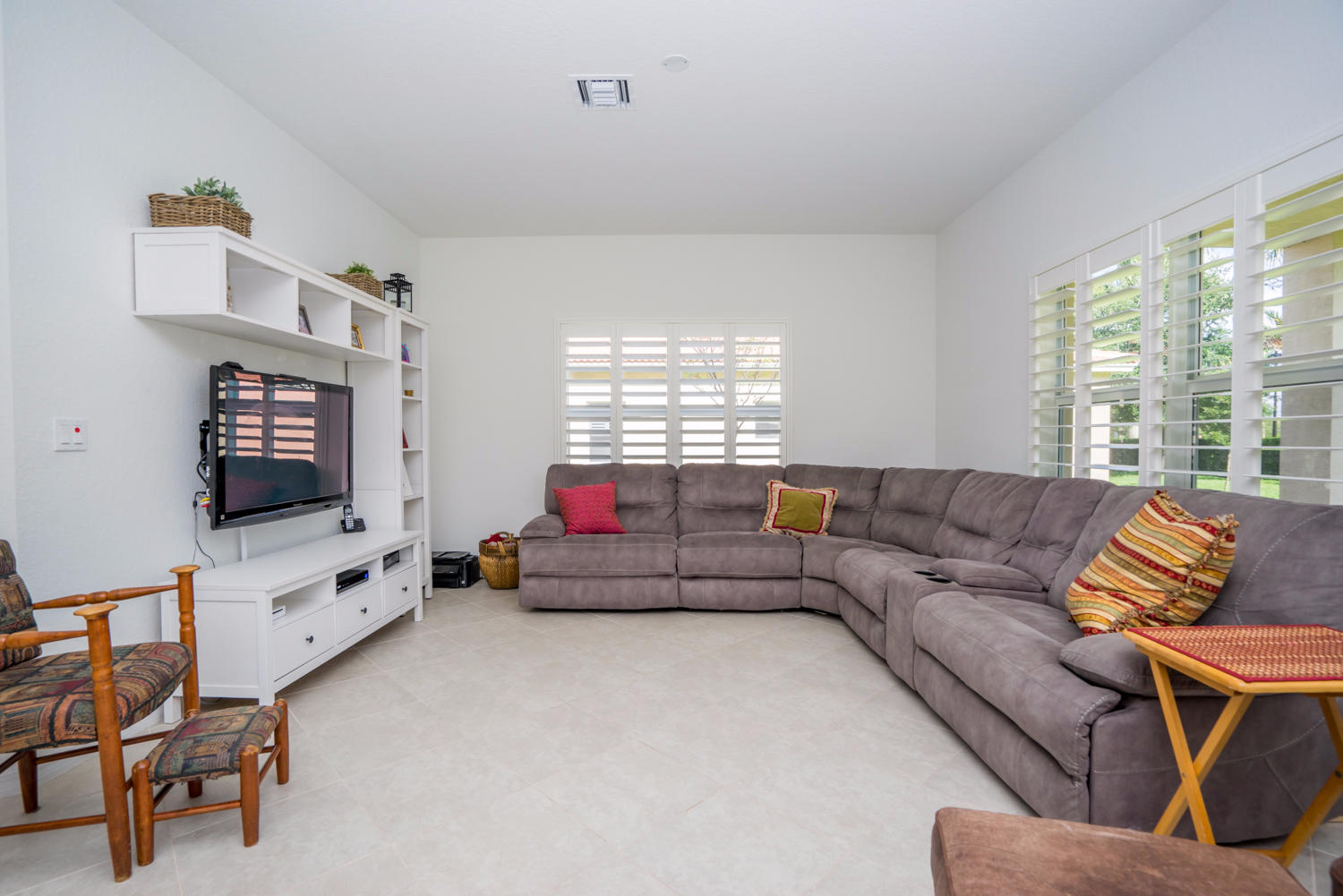 131 Rudder Cay Way Jupiter, FL 33458 - Photo 11 of 38 Family Room