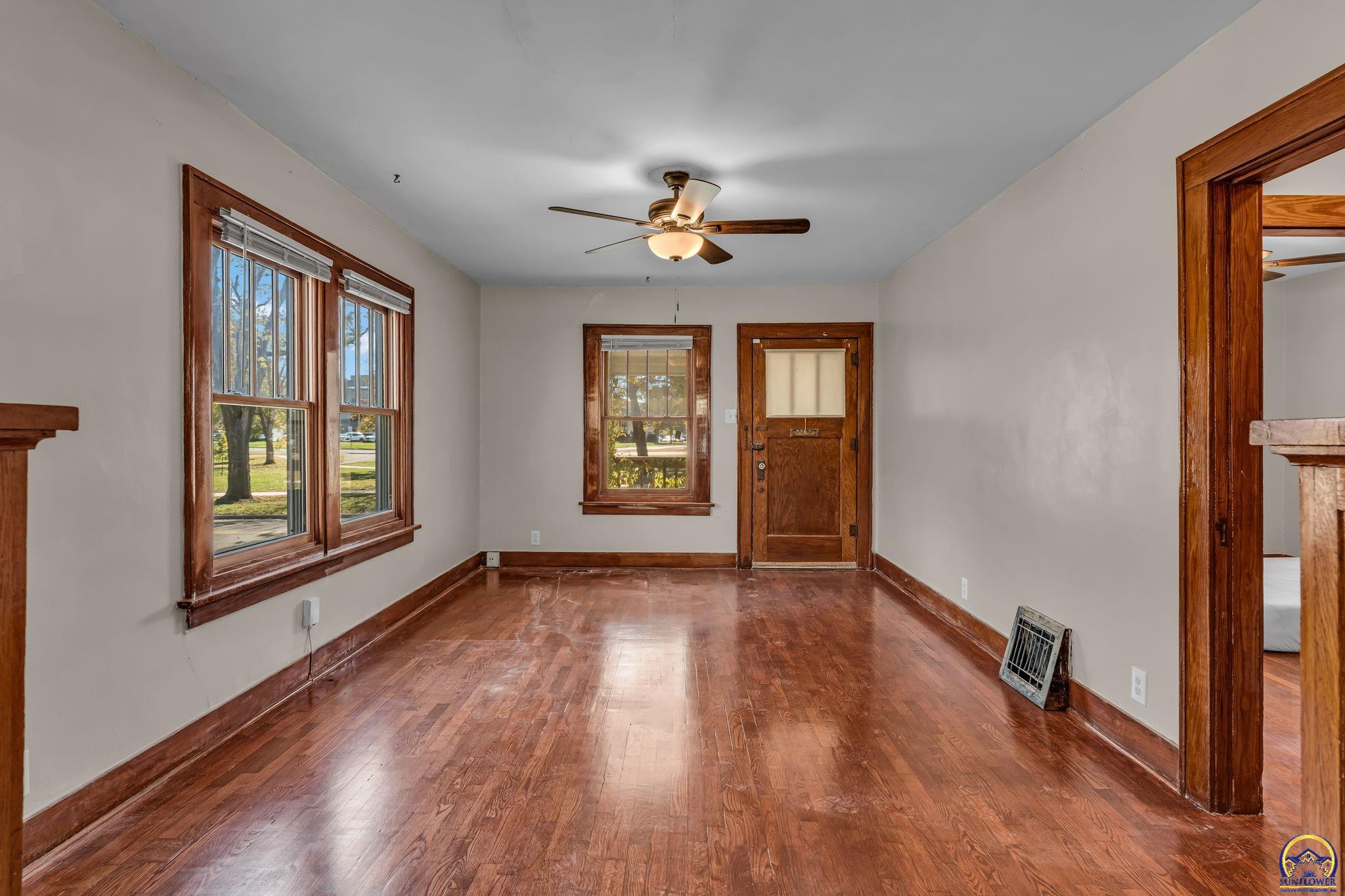 1830 Southwest Willow Avenue Topeka, KS 66606 - Photo 7 of 34