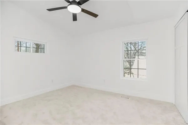 $484,950 | 1327 New Jersey Street, Lawrence, KS 66044