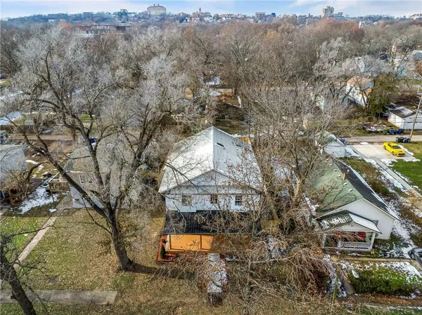 $484,950 | 1327 New Jersey Street, Lawrence, KS 66044