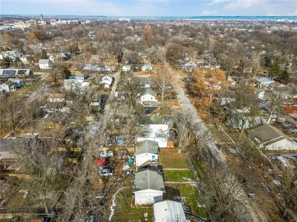 $484,950 | 1327 New Jersey Street, Lawrence, KS 66044