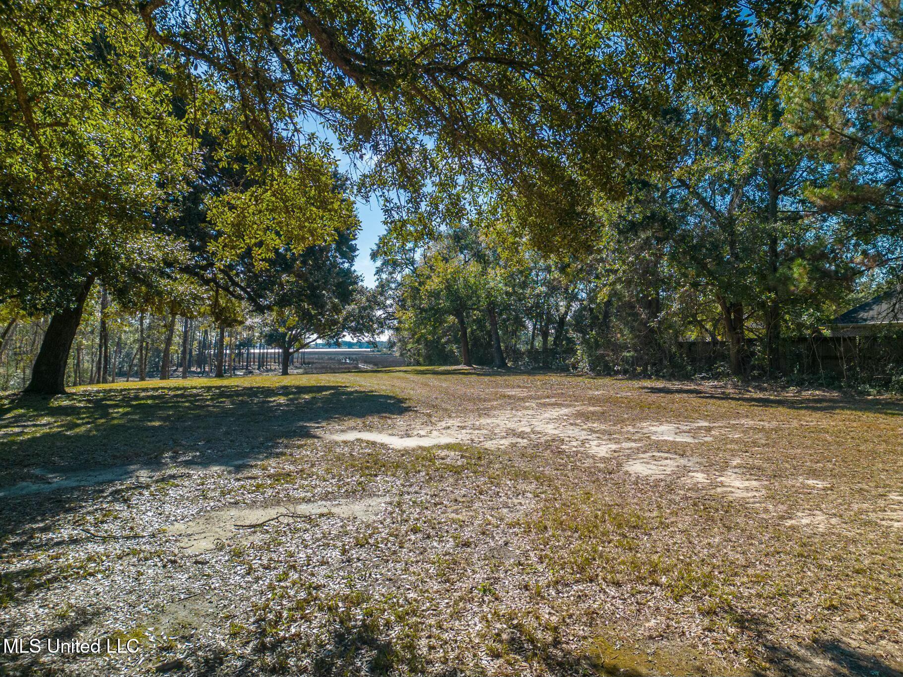 1547 Brodie Road Biloxi, MS 39532 - Photo 1 of 12 tempImageOVZIEI