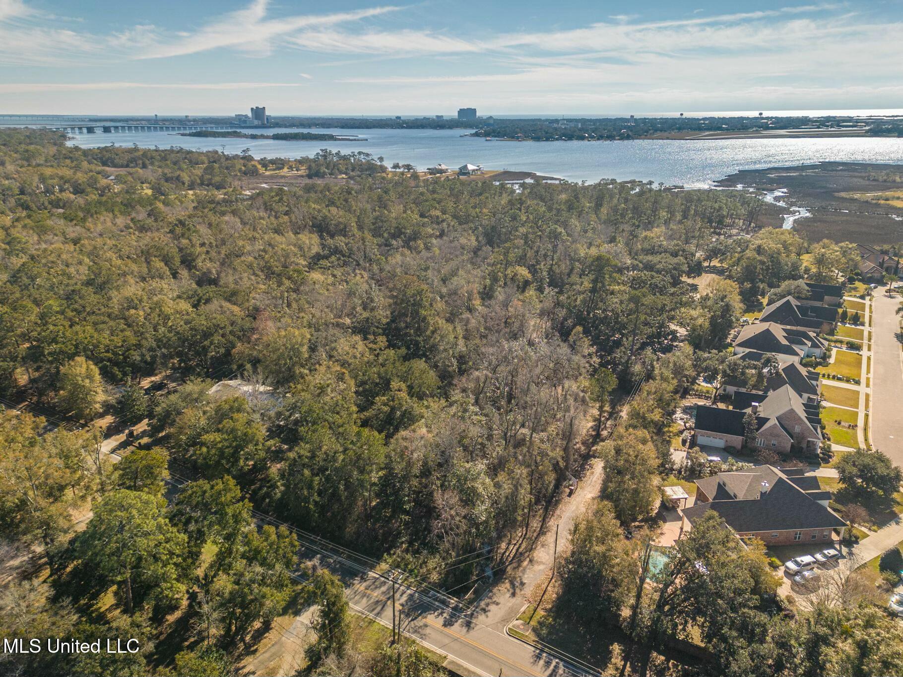 1547 Brodie Road Biloxi, MS 39532 - Photo 11 of 12 tempImageZaxo1H