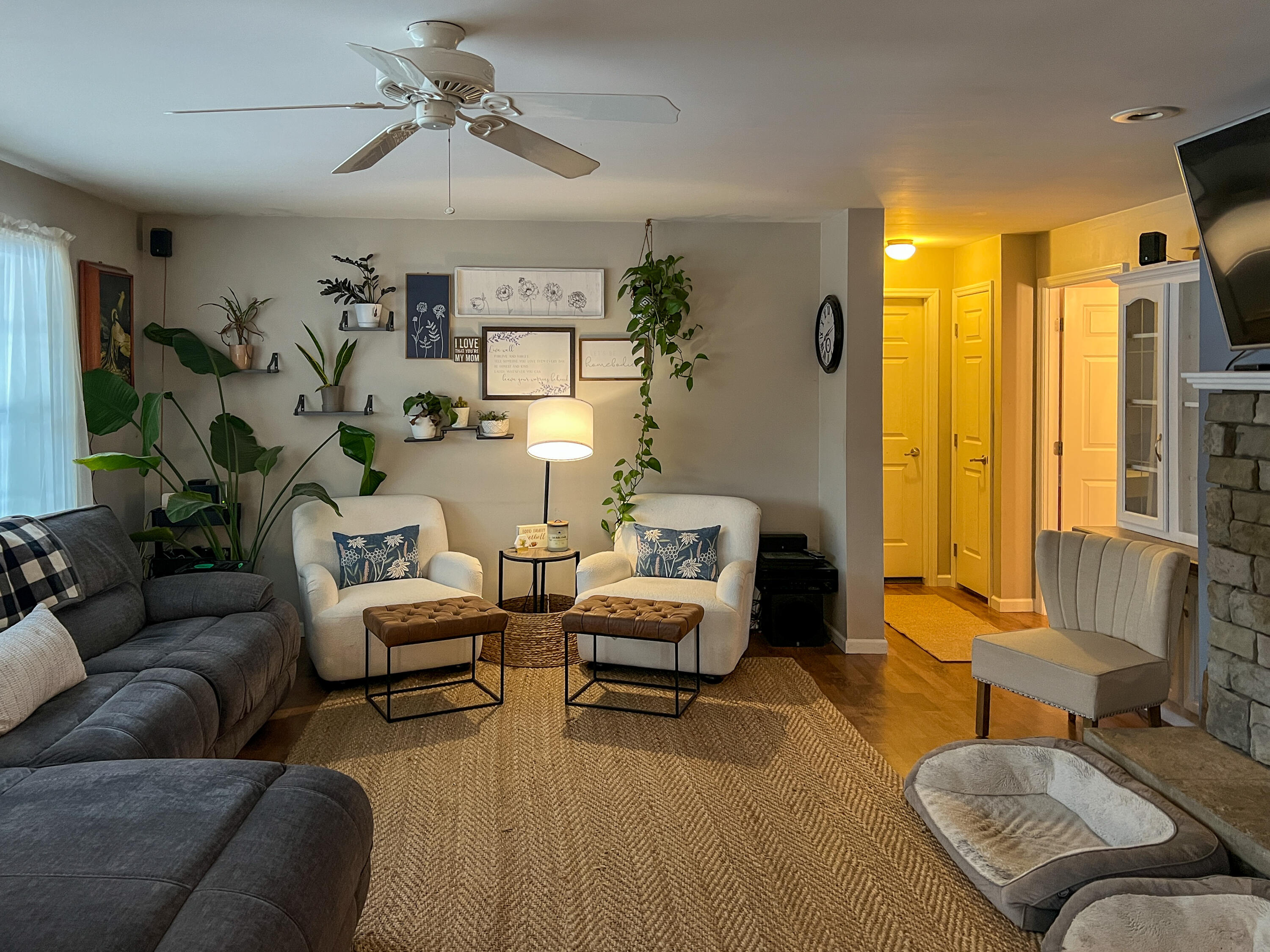 8 East Waterman Road Auburn, ME 04210 - Photo 11 of 42 20250401_121349567_iOS