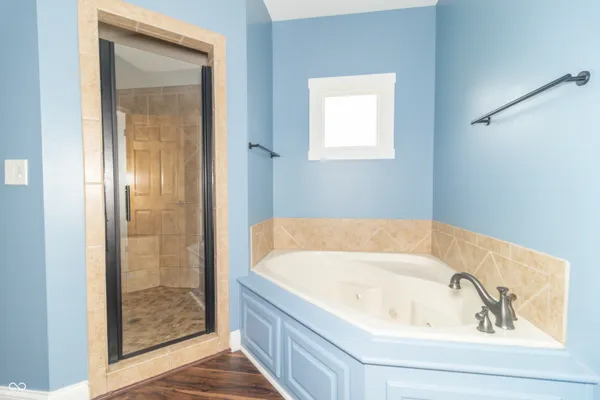 $819,000 | 1715 East Twin Oak Boulevard, Greenfield, IN 46140