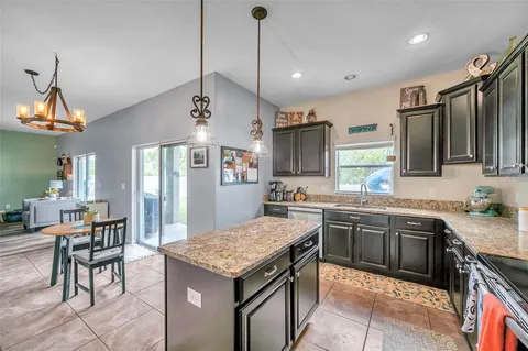 $379,900 | 12316 Streambed Drive, Riverview, FL 33579