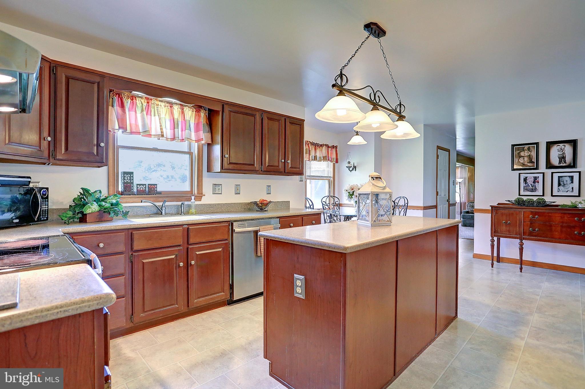 410 Hill Road Hanover, PA 17331 - Photo 14 of 47