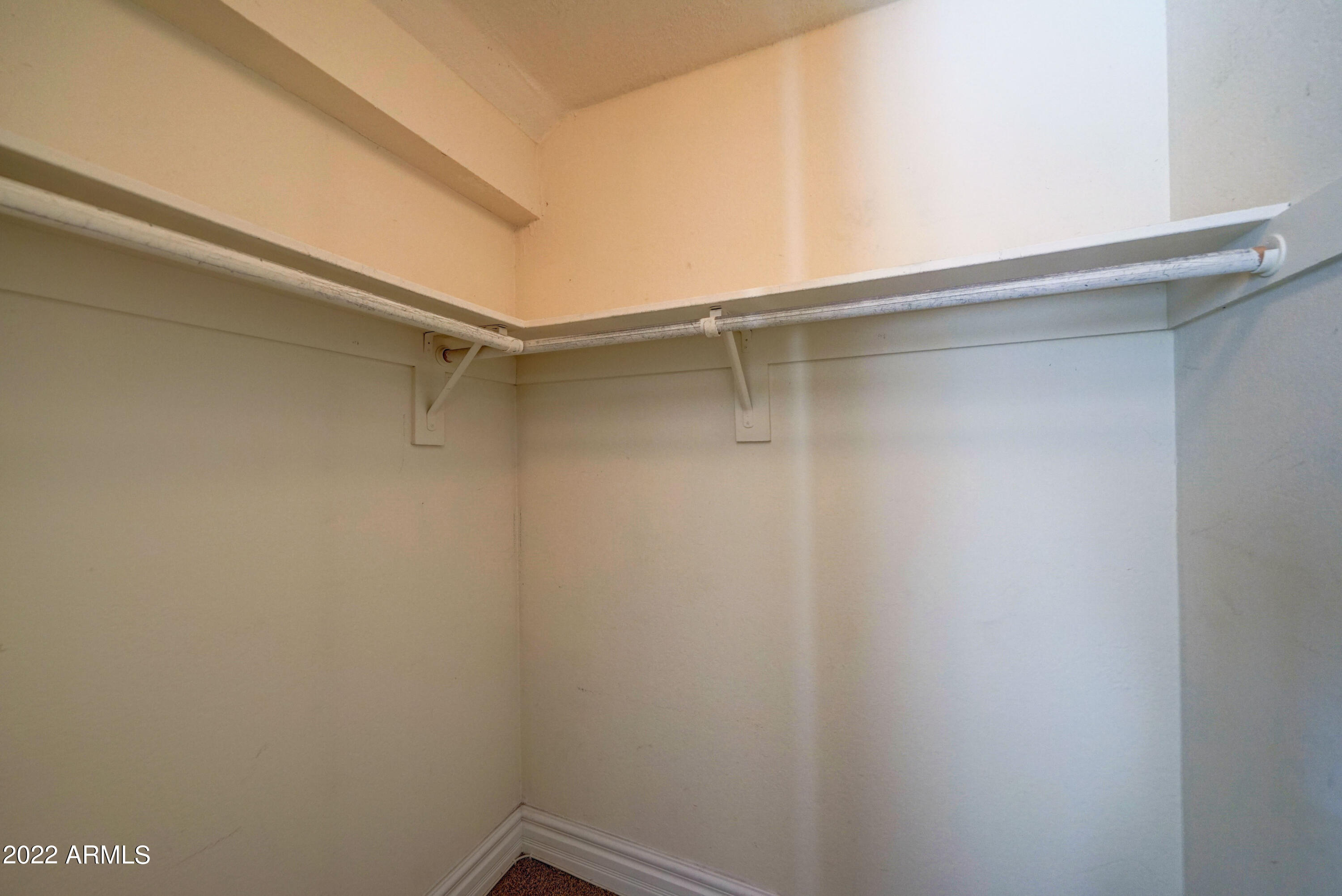 3825 East Camelback Road, Unit 231 Phoenix, AZ 85018 - Photo 14 of 23 3825 E Camelback Rd, 231-14