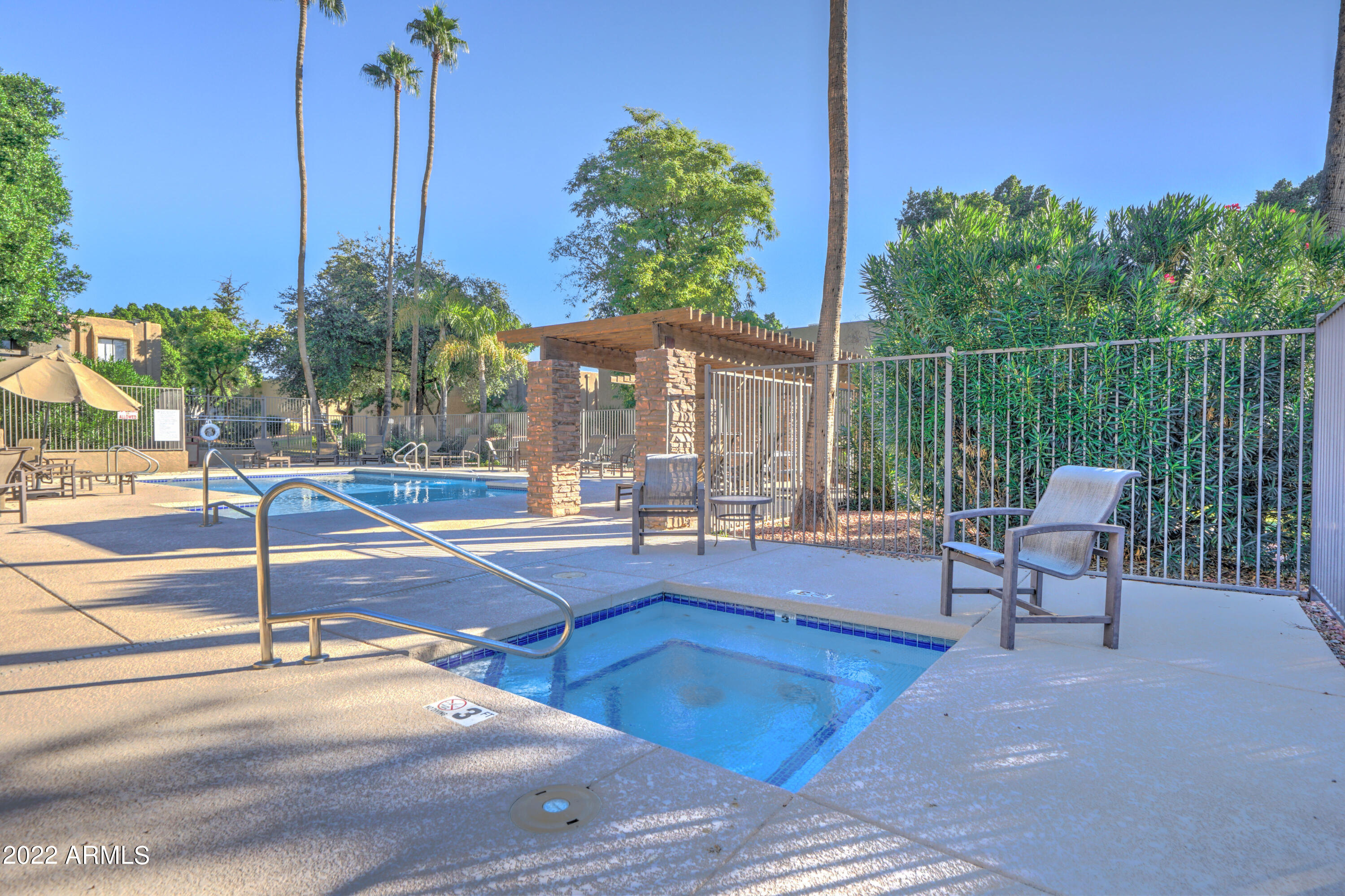 3825 East Camelback Road, Unit 231 Phoenix, AZ 85018 - Photo 22 of 23 3825 E Camelback Rd, 231-22