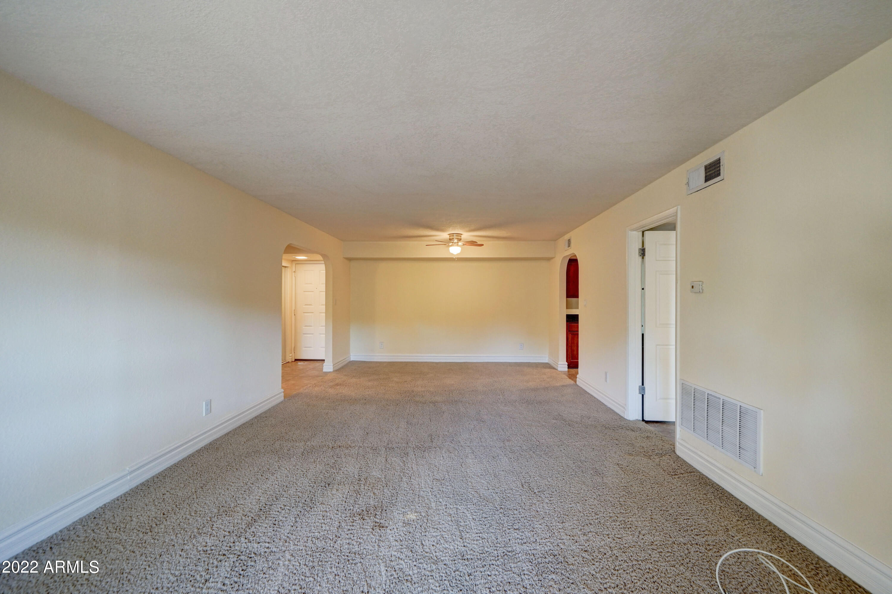 3825 East Camelback Road, Unit 231 Phoenix, AZ 85018 - Photo 9 of 23 3825 E Camelback Rd, 231-9