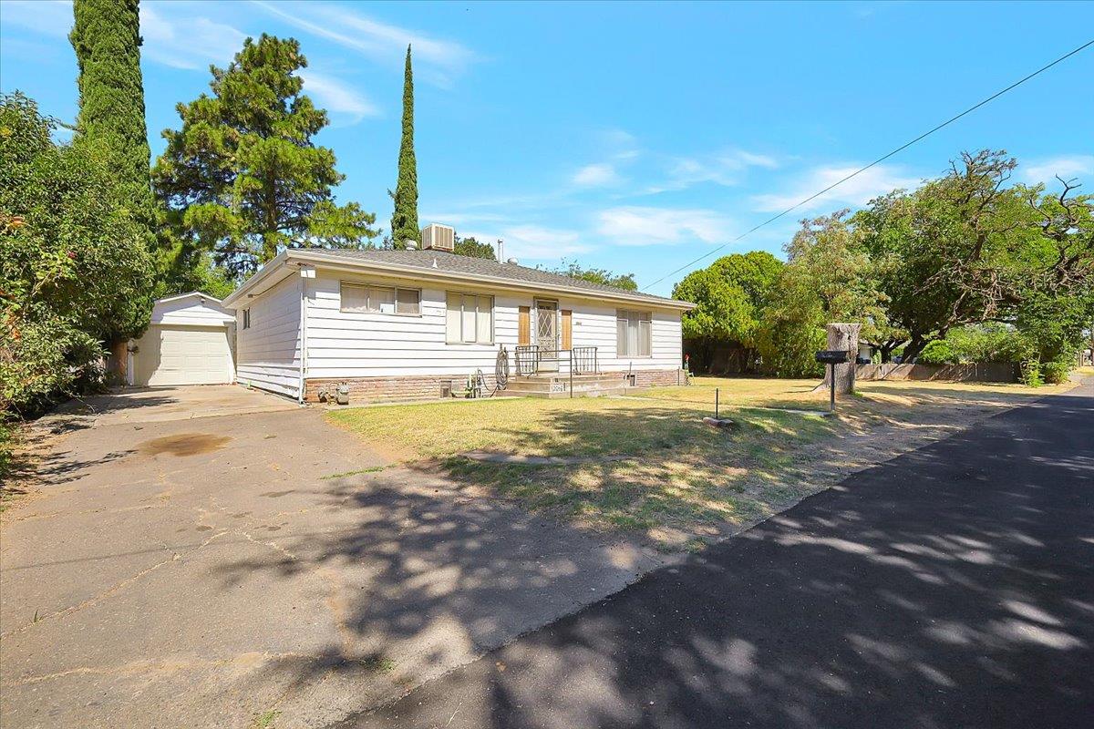 2060 Locust Street Sutter, CA 95982 - Photo 59 of 61