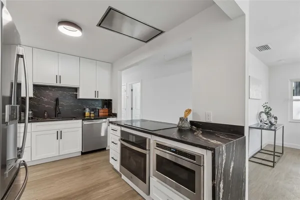 $879,000 | 5207 West Cleveland Street, Tampa, FL 33609
