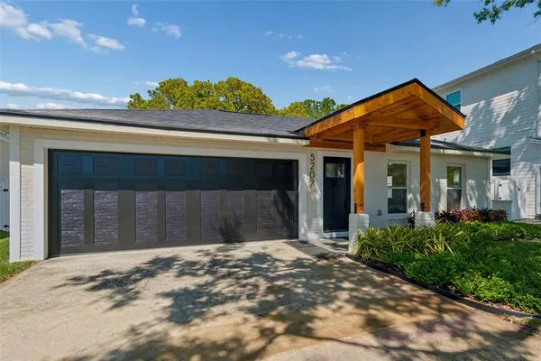 $879,000 | 5207 West Cleveland Street, Tampa, FL 33609