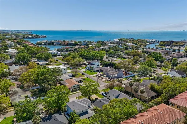 $879,000 | 5207 West Cleveland Street, Tampa, FL 33609