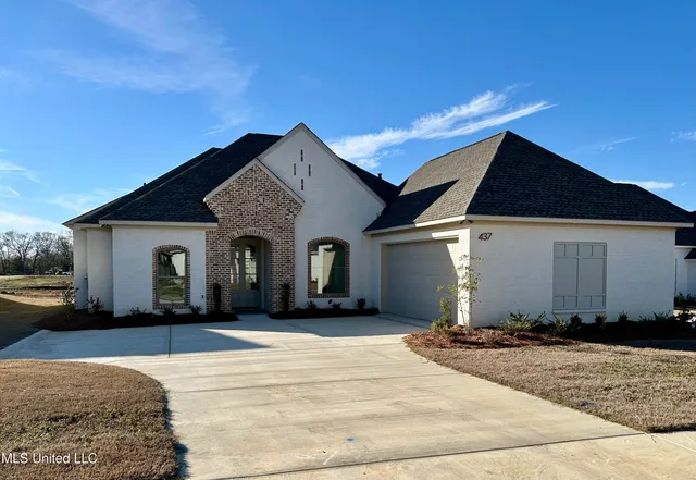 $385,000 | 437 Aurora Circle, Canton, MS 39046