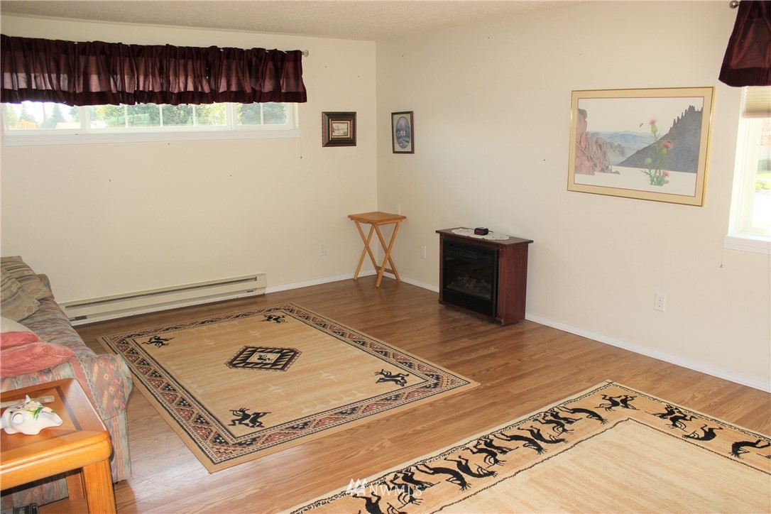 8431 176th Avenue Southwest Rochester, WA 98579 - Photo 16 of 31