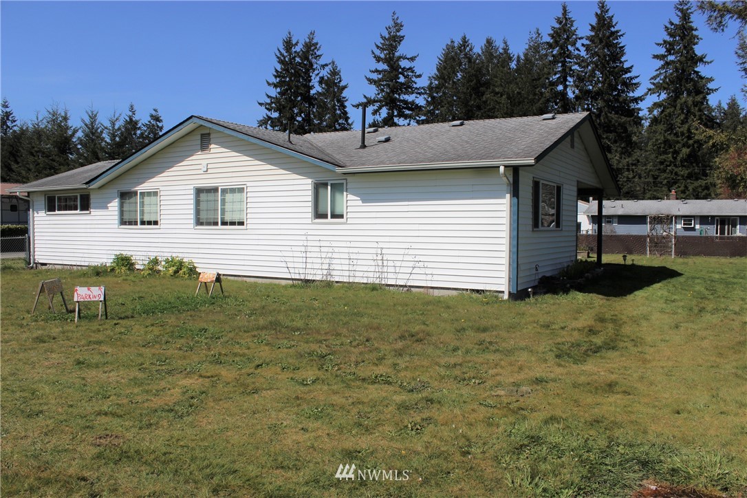 8431 176th Avenue Southwest Rochester, WA 98579 - Photo 8 of 31