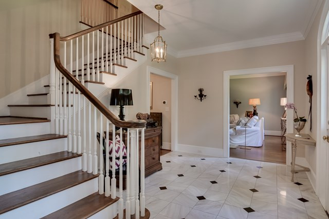 10 Indian Creek Road Augusta, GA 30909 - Photo 5 of 34 Foyer