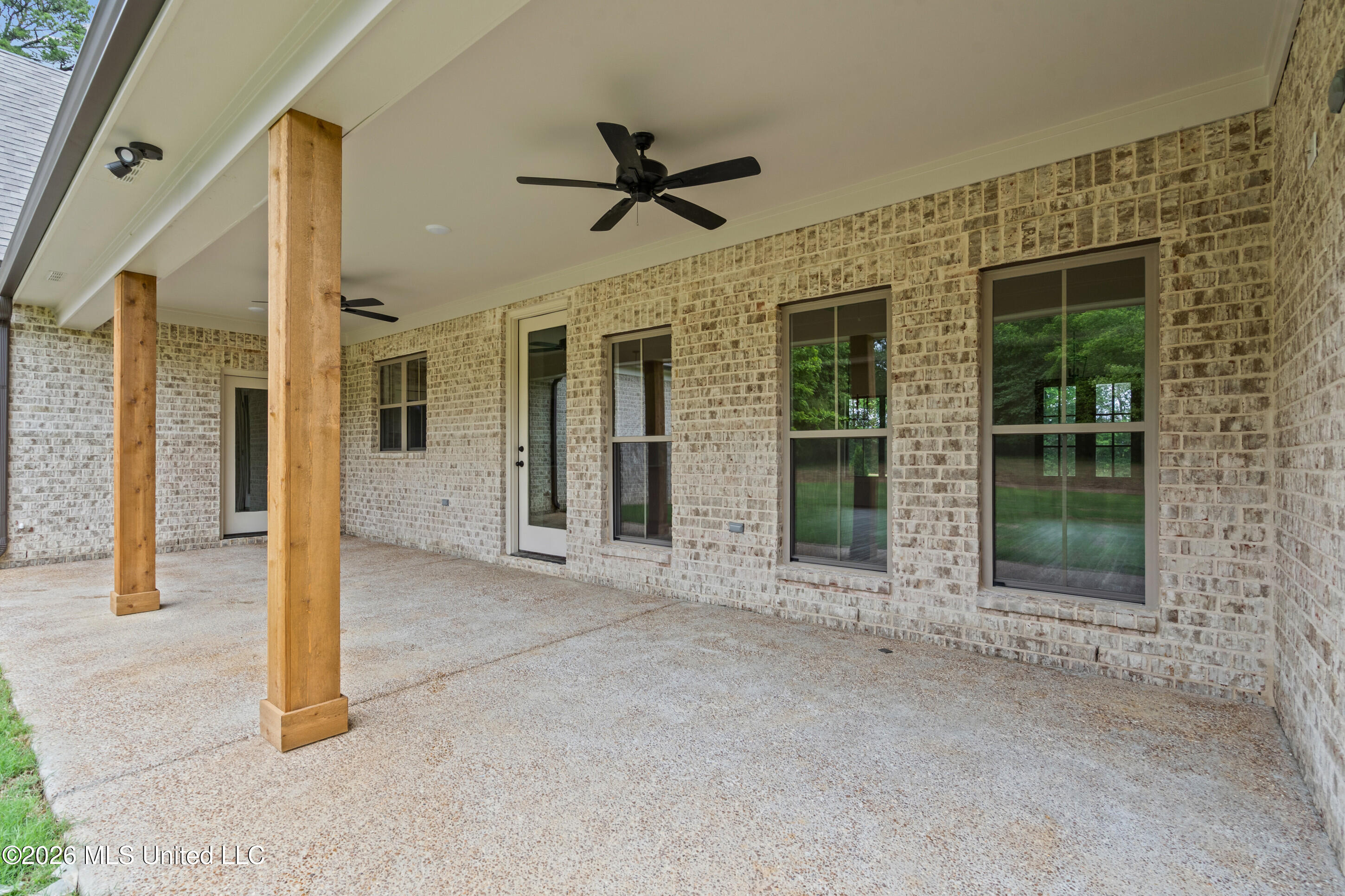 12331 Ingrams Mill Road Byhalia, MS 38611 - Photo 36 of 38 34__dsc3798_print