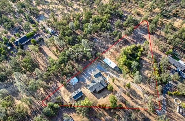 $369,000 | 21533 Anron Lane, Redding, CA 96003