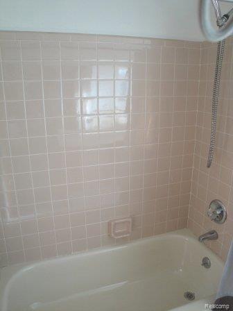 4545 Frazho Road Warren, MI 48091 - Photo 7 of 17 MainShower